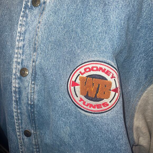 Looney Tunes Vintage Denim Varisity jacket size large 1997 Quilted embroidered - Picture 6 of 14